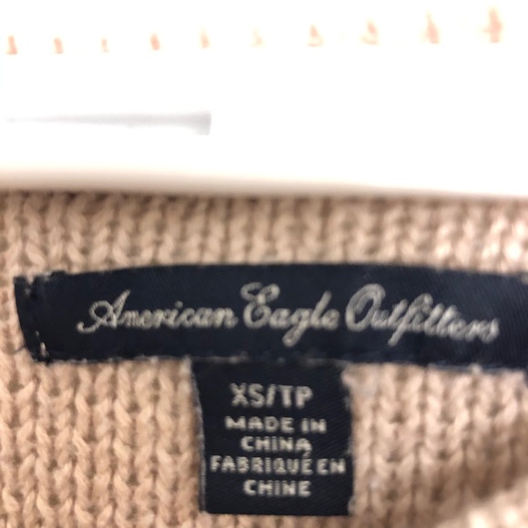 American Eagle Sweater - Picture 4 of 4